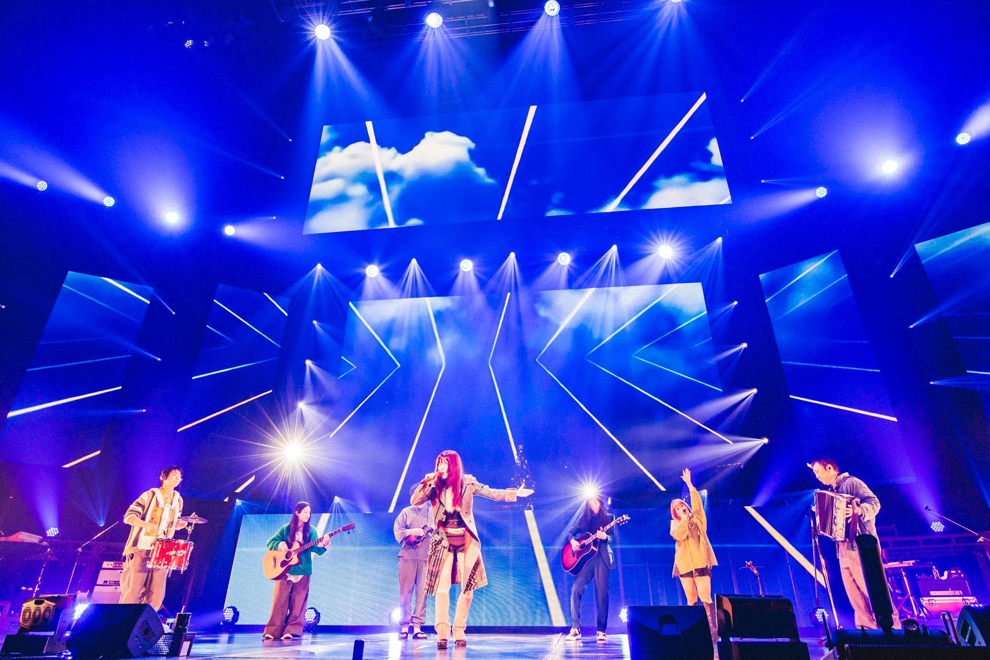 AiNA THE END ONE-MAN LIVE "nukariari" image 7